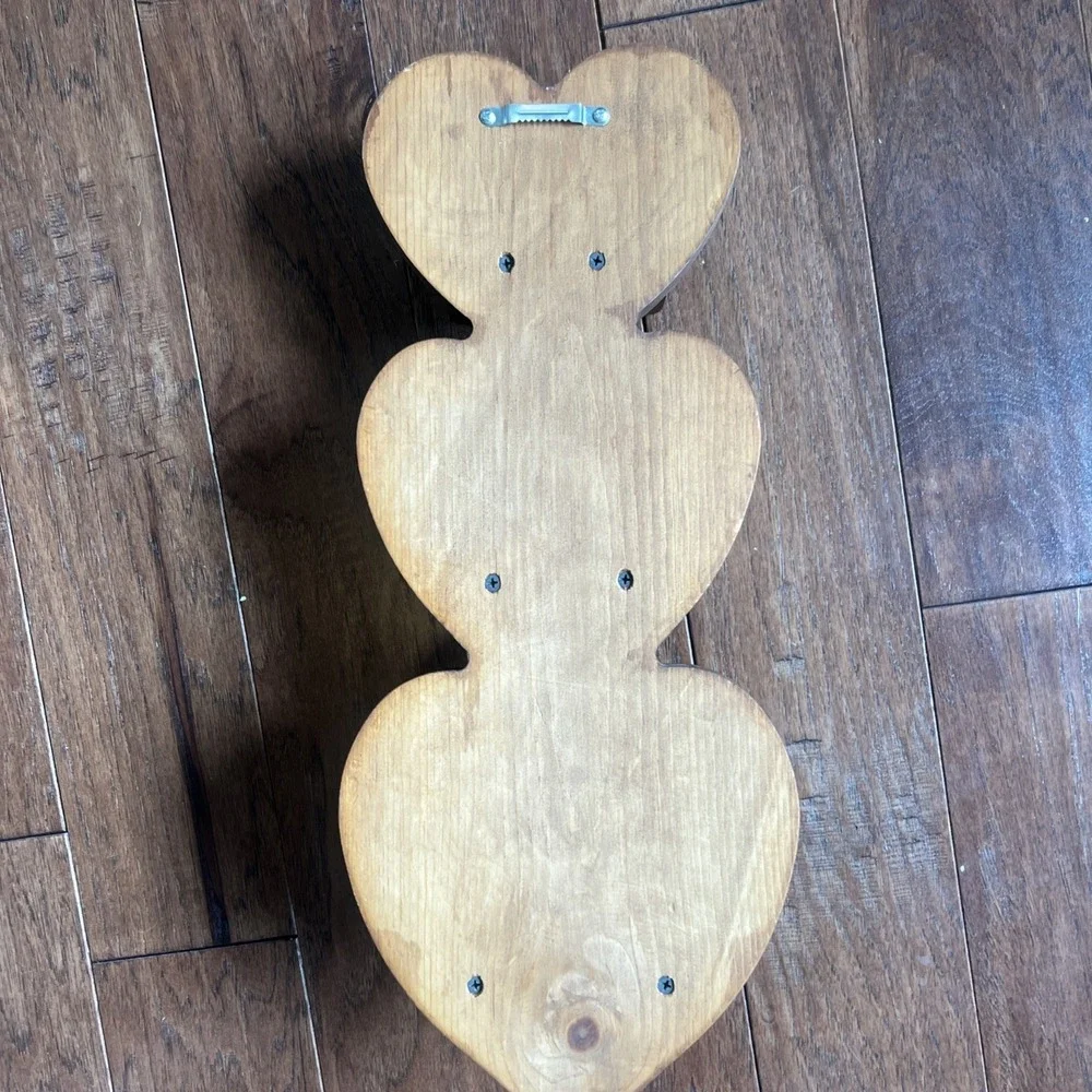 Vintage Wood Heart Shelf 3 Shelves 21